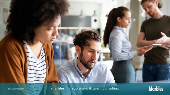 Tiimit keskustelevat vuoden 2026 palkoista